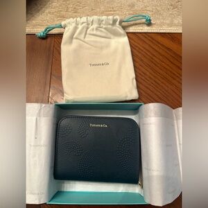 RARE Tiffany & Co. Navy and Gold Zippered Wallet